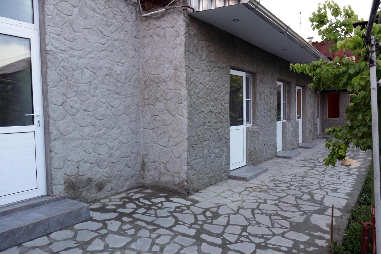 Vanand Guest House Gyumri Exterior photo