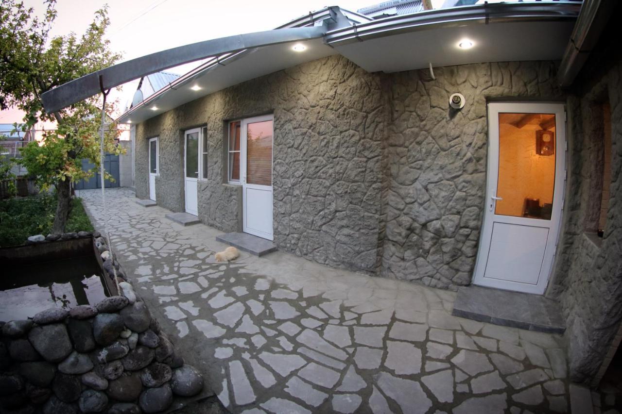 Vanand Guest House Gyumri Exterior photo