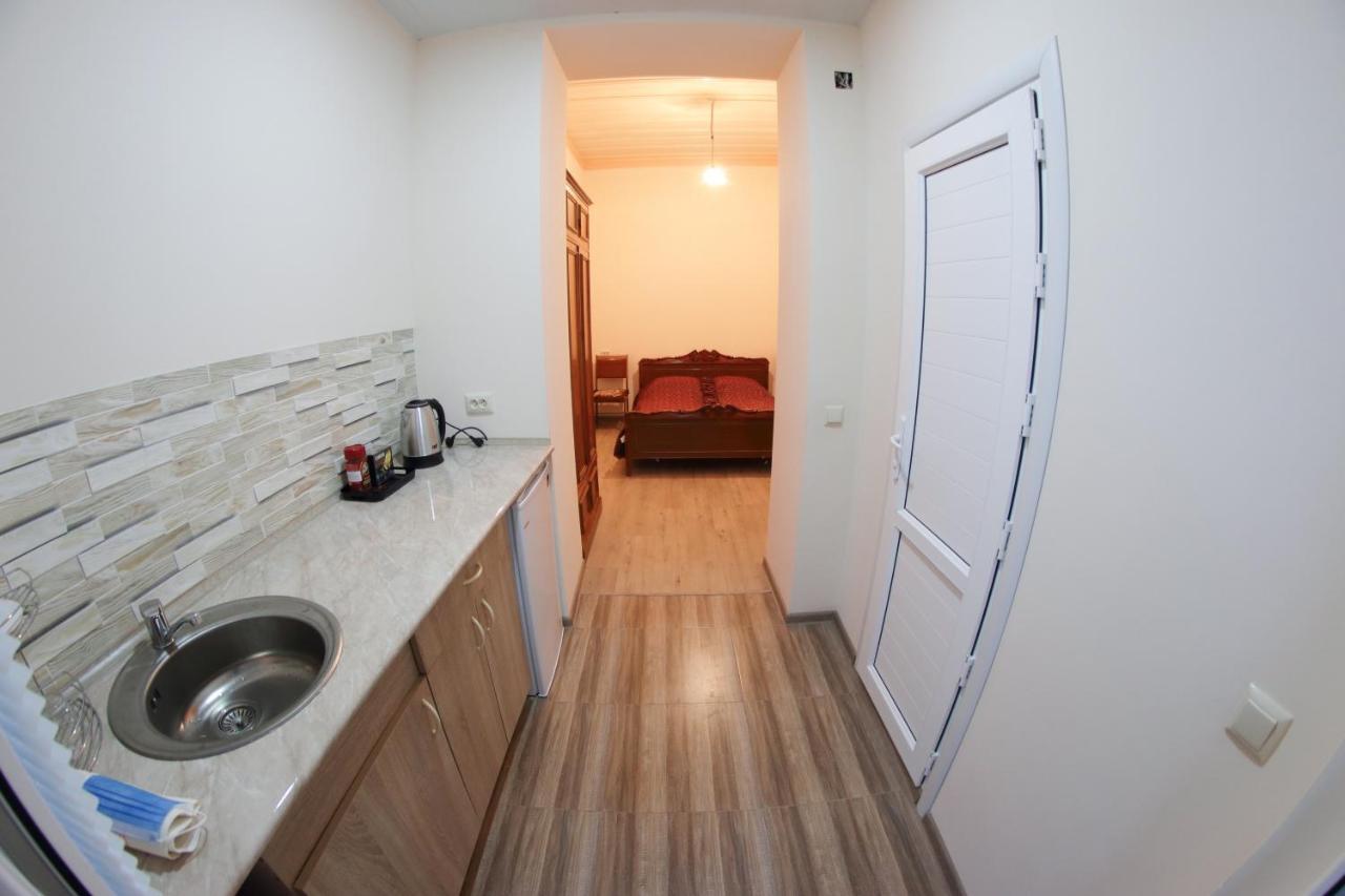 Vanand Guest House Gyumri Exterior photo